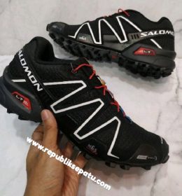 Sepatu Salomon Speedcross 3 Black White